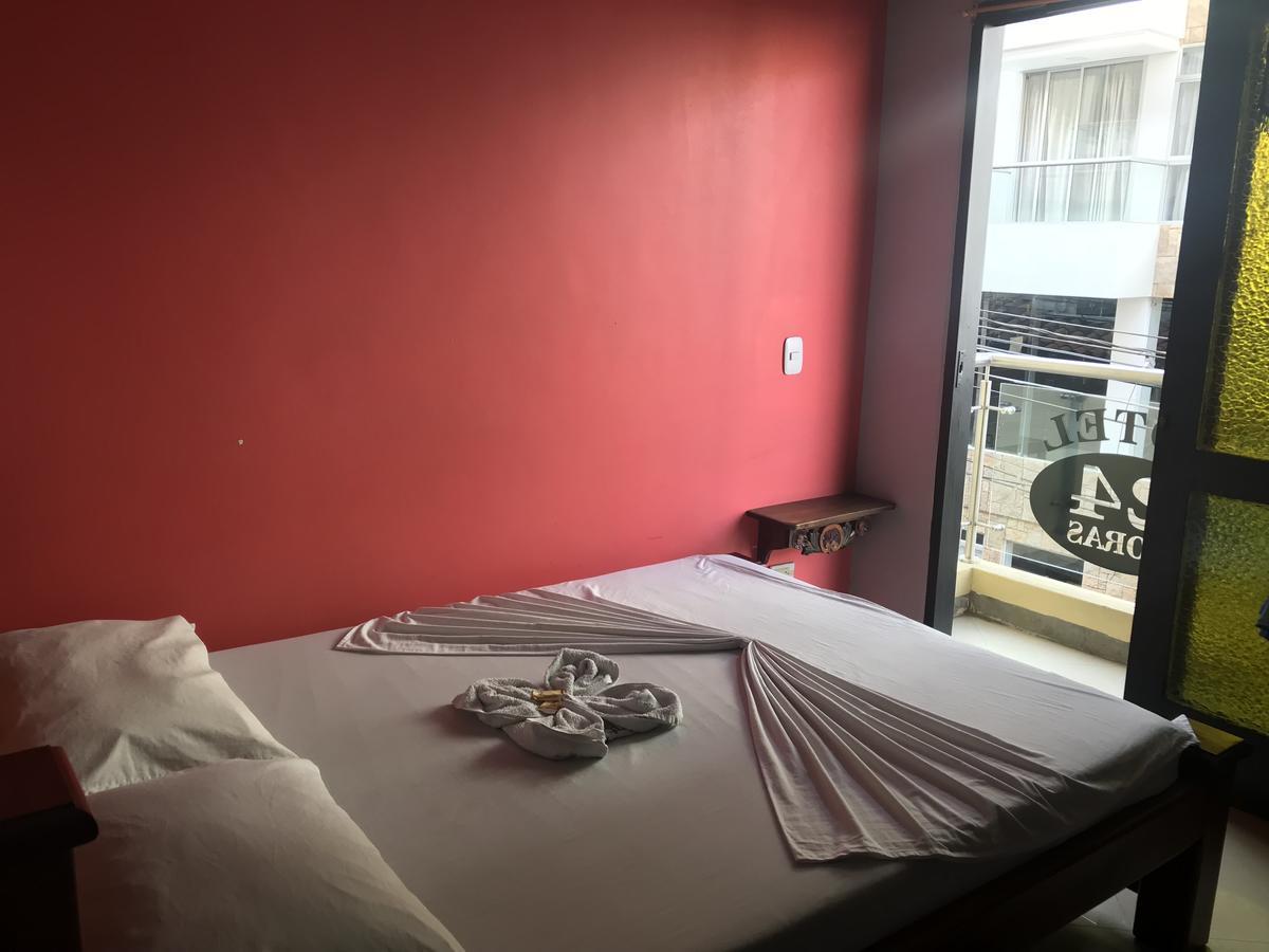 Hotel Calipso Маринилья Экстерьер фото